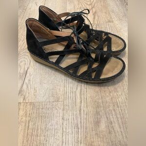 Naot Black and Tan Strappy Sandals